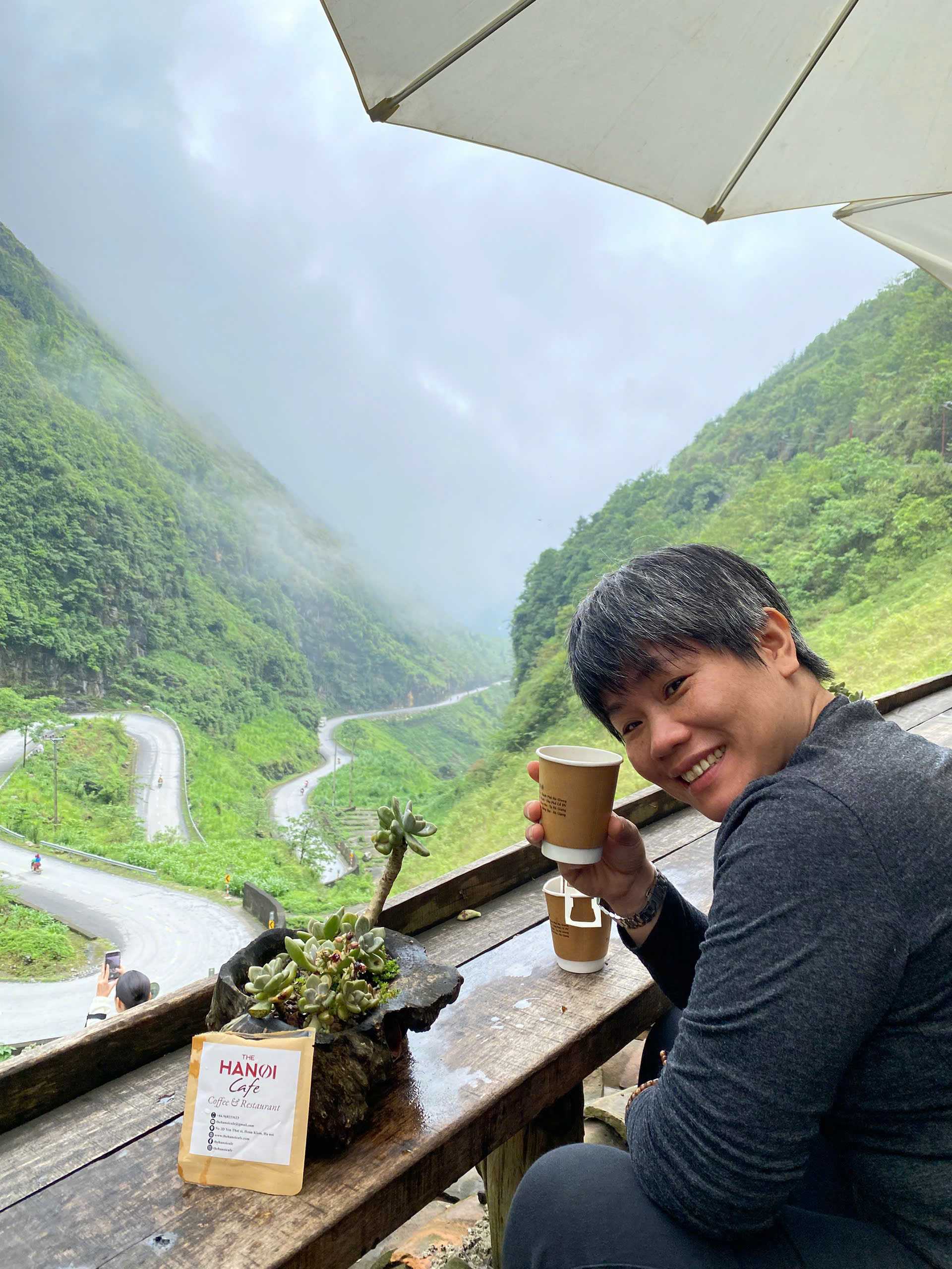 Nguyễn Phượng – Người phụ nữ kể chuyện Hà Nội qua những cốc cà phê trứng