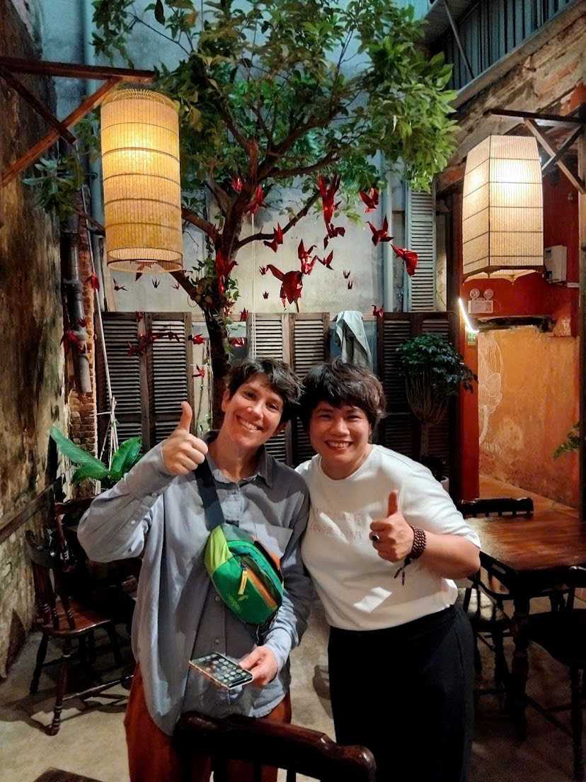 Nguyễn Phượng – Người phụ nữ kể chuyện Hà Nội qua những cốc cà phê trứng