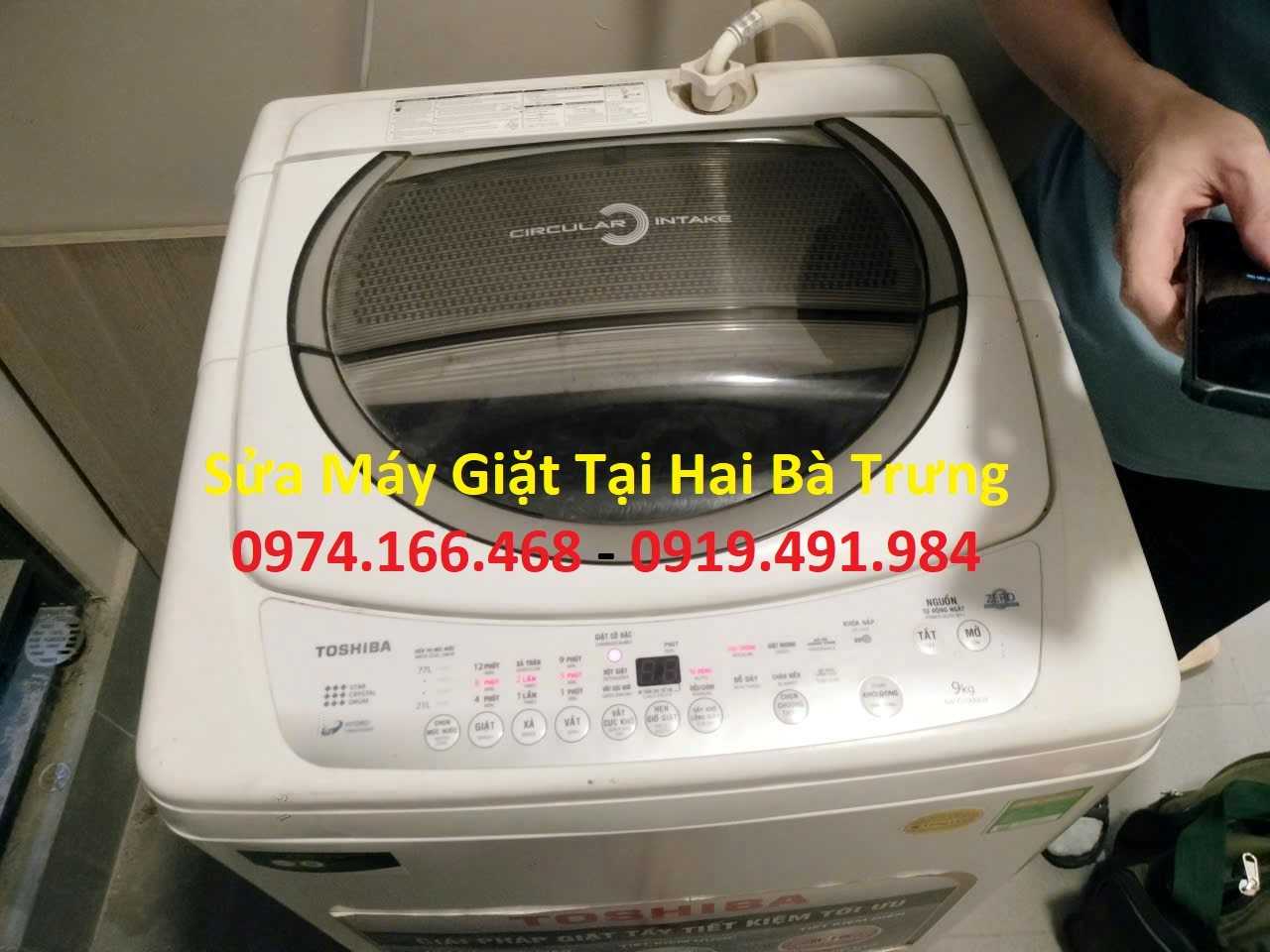 Lễ hội áo dài Thành phố Hồ Chí Minh lần thứ 12 mang chủ đề “Sợi tơ vàng son – Dệt nên khát vọng”